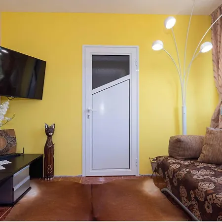 Lazur 102 Apartment *